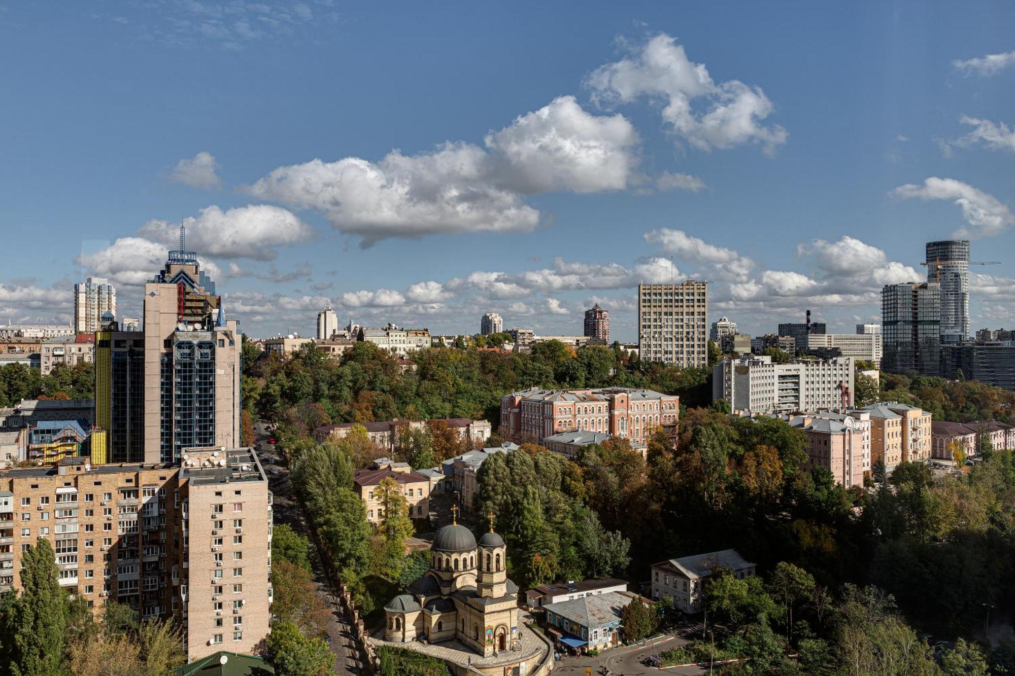 Sky Loft Hotel Kyiv By Rixwell International Bagian luar foto